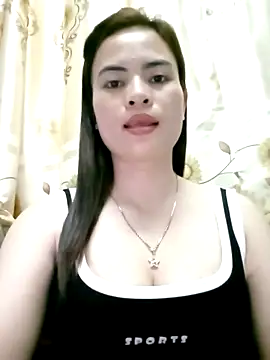 NgocQuyen2K online show from 02-05-25, 09:04