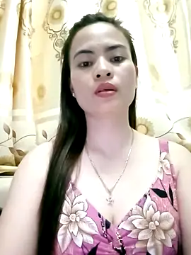NgocQuyen2K online show from 02-18-25, 07:43
