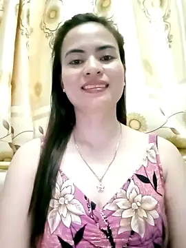 NgocQuyen2K online show from 02-18-25, 10:49