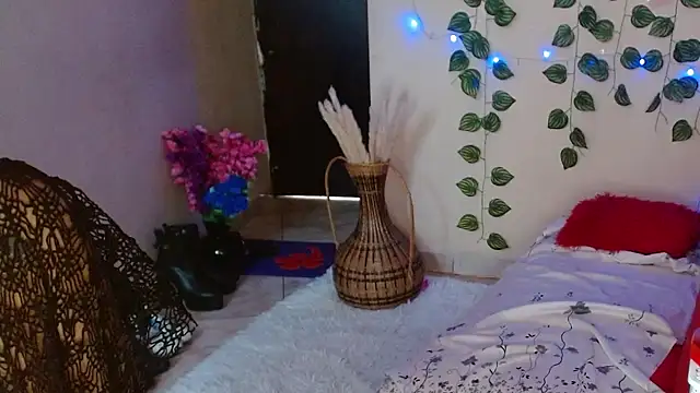 Latin Mature975 online show from 02-02-25, 02:13