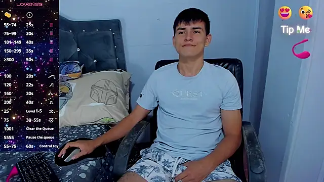 Snapshot of Jacobb_Lee chatting on 09-30-25, 08:14 Jacobb Lee online show from 09-30-25, 08:14