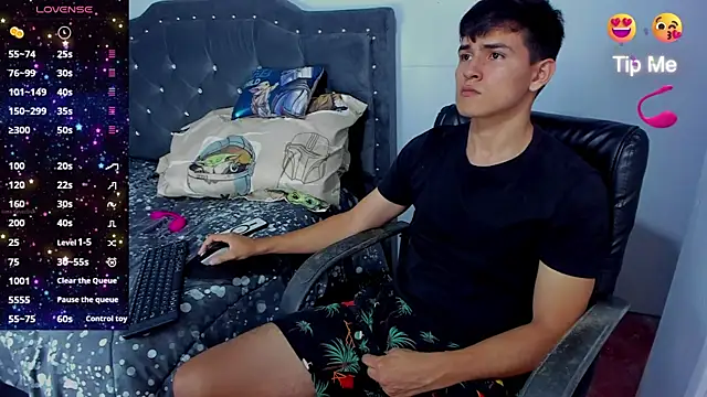 Snapshot of Jacobb_Lee chatting on 10-03-25, 09:01 Jacobb Lee online show from 10-03-25, 09:01