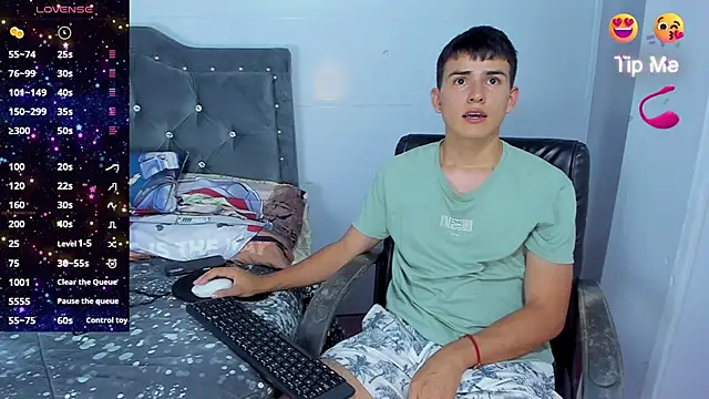 Jacobb Lee online show from 02-04-26, 04:13