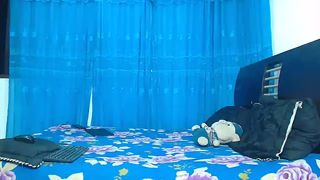 Hot Sharks  online show from 10-16-25, 10:27