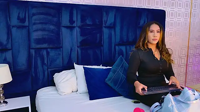 Sara Desire online show from 02-04-26, 12:22