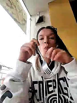 Snapshot of rebekka_simpson chatting on 02-01-25, 07:02 rebekka simpson online show from 02-01-25, 07:02