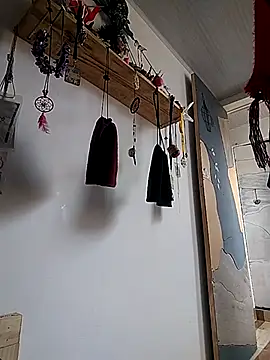 Snapshot of rebekka_simpson chatting on 03-13-25, 02:01 rebekka simpson online show from 03-13-25, 02:01