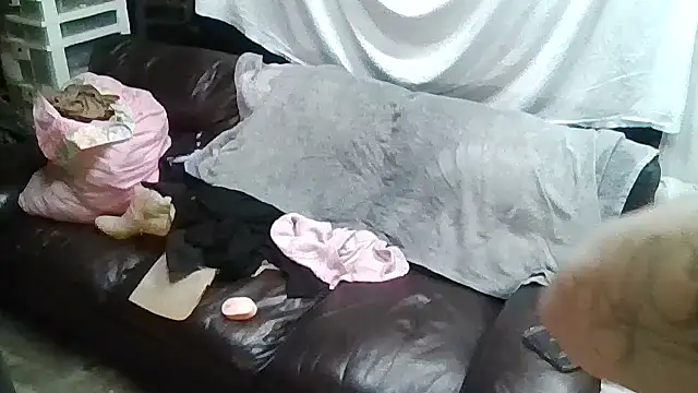 allissonw13 online show from 11-08-25, 03:45