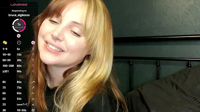 Snapshot of Blaze_Baby chatting on 02-23-25, 05:01 Blaze Baby online show from 02-23-25, 05:01