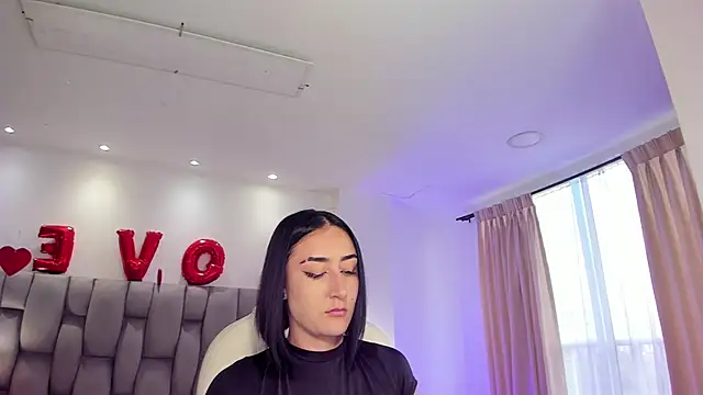 kendra scoth online show from 02-16-25, 07:49