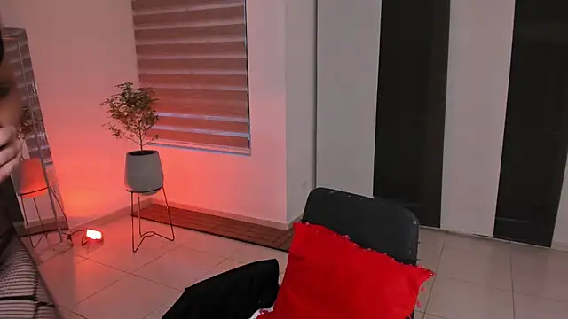 kendra scoth online show from 10-23-25, 10:41