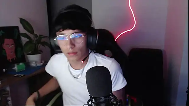 Snapshot of jay_dimarco2 chatting on 03-09-26, 06:50 jay dimarco2 online show from 03-09-26, 06:50