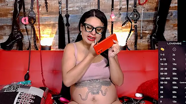Snapshot of slave_Rubi chatting on 01-06-25, 09:52 slave Rubi online show from 01-06-25, 09:52