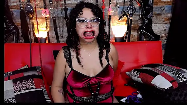 Snapshot of slave_Rubi chatting on 02-08-25, 08:32 slave Rubi online show from 02-08-25, 08:32