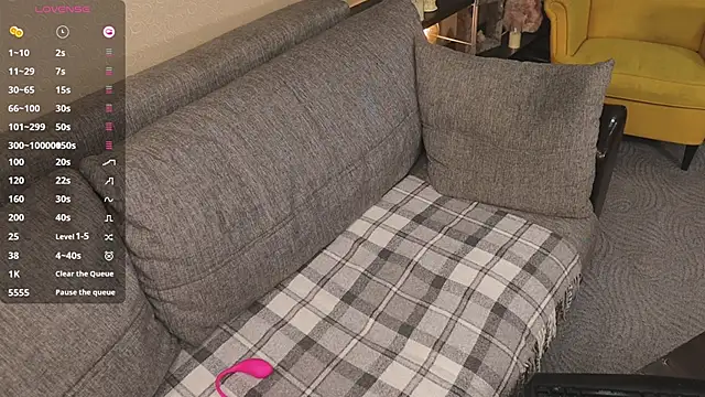 Kete Moon online show from 01-17-25, 04:06