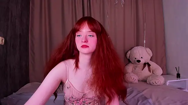 Snapshot of BridgetDay chatting on 03-05-25, 03:51 BridgetDay online show from 03-05-25, 03:51