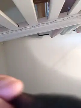 scottyir1585 online show from 04-26-26, 11:19