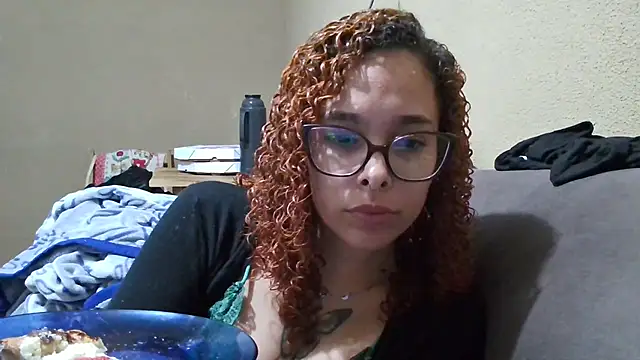 Snapshot of lizza_monroe chatting on 10-15-25, 12:55 lizza monroe online show from 10-15-25, 12:55