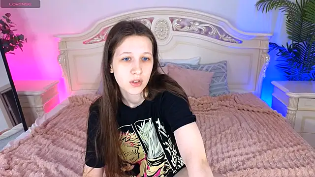 ur kitty   online show from 09-29-25, 12:10