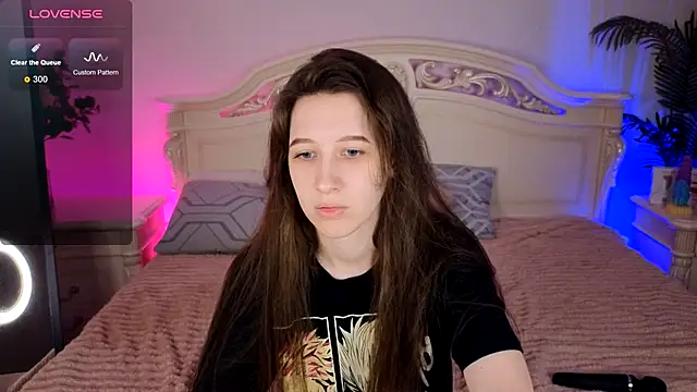 ur kitty   online show from 10-02-25, 01:07