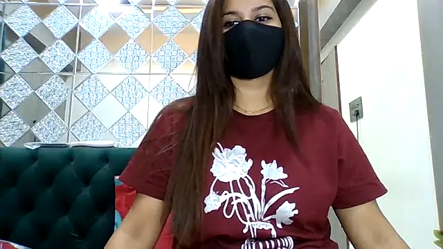 sparkling queen online show from 11-10-25, 04:22