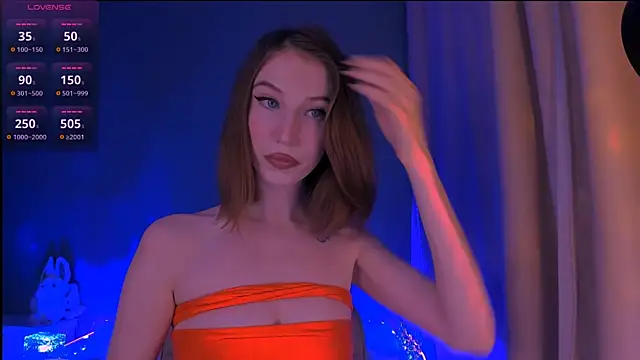 ellaamber online show from 10-19-25, 02:56