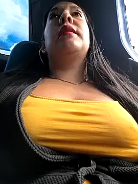 Bella keny online show from 12-16-24, 08:05