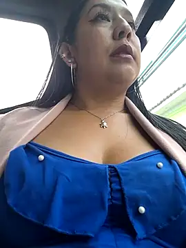 Bella keny online show from 12-20-24, 08:23