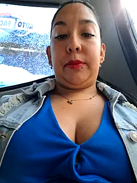 Bella keny online show from 10-15-25, 07:03