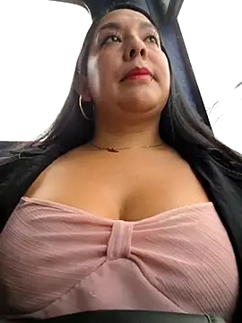 Bella keny online show from 06-15-26, 07:05
