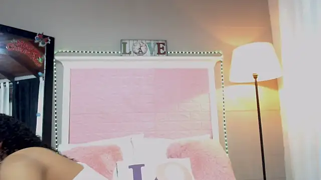 JessyZoe online show from 01-31-25, 01:45