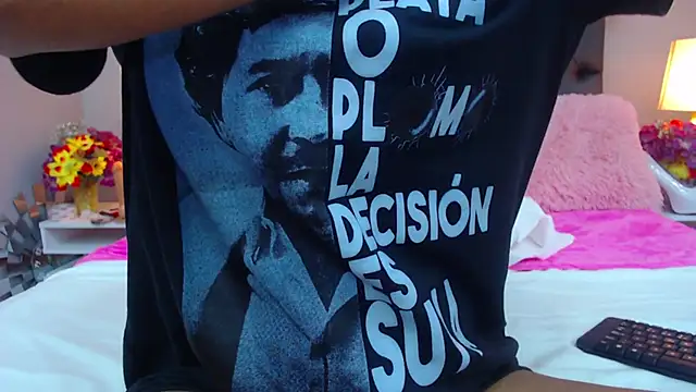 JessyZoe online show from 02-15-25, 11:39