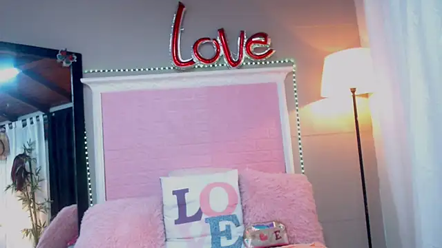 JessyZoe online show from 03-11-25, 11:23