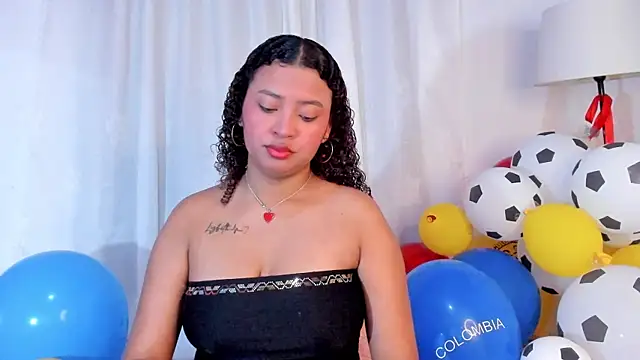 JessyZoe online show from 06-24-26, 03:11