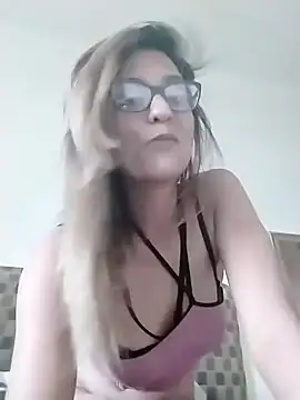 karmicQueen669 online show from 04-01-26, 04:46