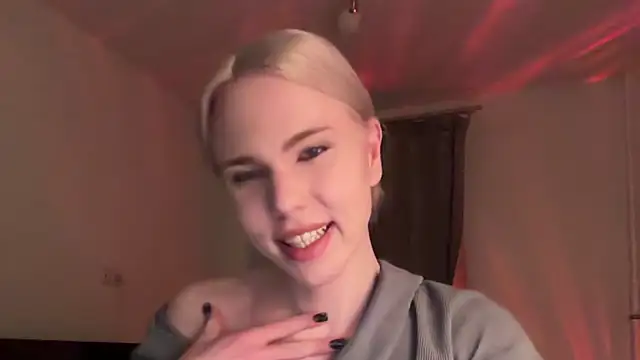 DanielPaige  online show from 12-30-24, 08:58