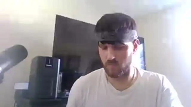Snapshot of jonnybans chatting on 06-22-26, 04:04 jonnybans online show from 06-22-26, 04:04