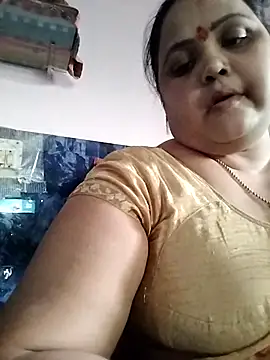Kiyara7 online show from 02-24-25, 10:37