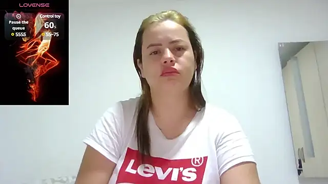 saramartinez1000 online show from 12-10-24, 11:32