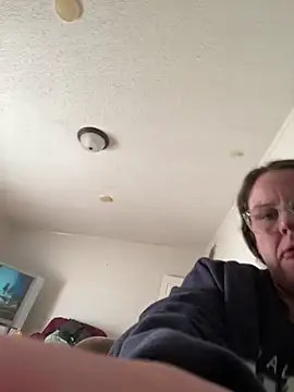 Snapshot of velvetta_ chatting on 01-09-25, 01:45 velvetta online show from 01-09-25, 01:45