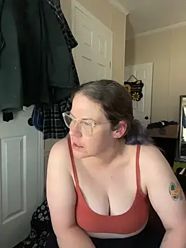 Snapshot of velvetta_ chatting on 11-28-25, 05:59 velvetta online show from 11-28-25, 05:59