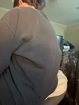 velvetta  online show from 12-17-25, 06:58