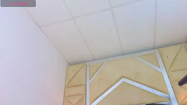 Snapshot of Tiphani_walker_ chatting on 10-10-25, 01:59 Tiphani walker online show from 10-10-25, 01:59