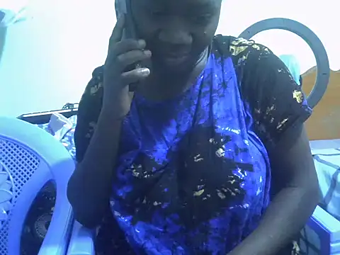 Petite rider online show from 10-30-25, 03:24