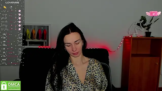 annakillianox online show from 03-18-25, 06:25