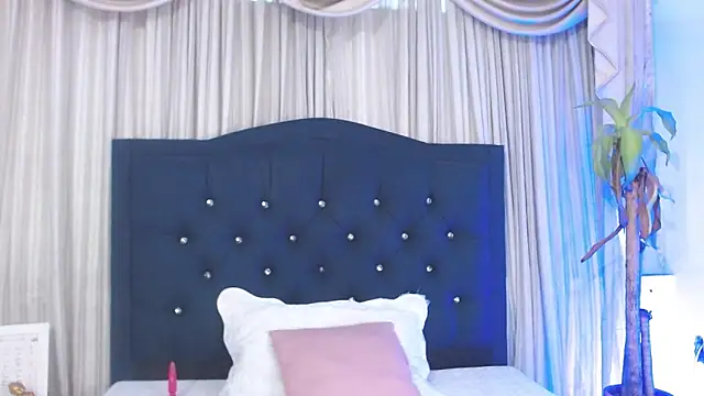 Uzra hayed online show from 12-26-24, 08:11