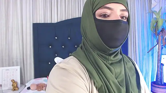 Uzra hayed online show from 12-30-24, 07:42