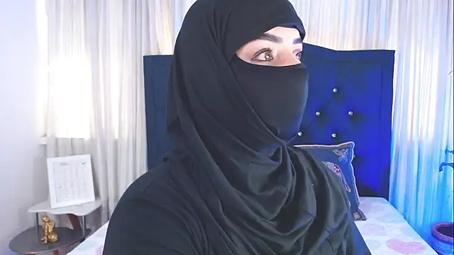 Uzra hayed online show from 10-26-25, 02:23