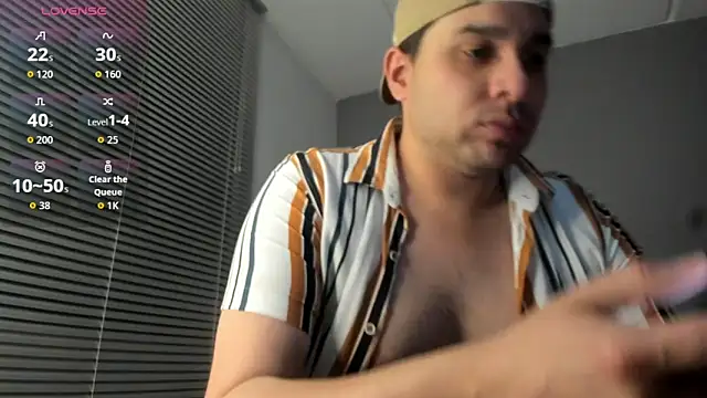 Latin boy surprisee online show from 05-01-26, 01:43