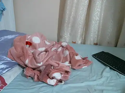 Hotellen online show from 11-26-25, 06:20